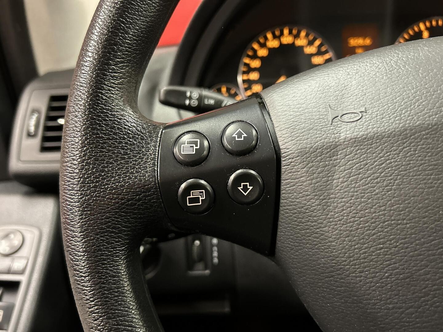 MERCEDES-BENZ A 2010