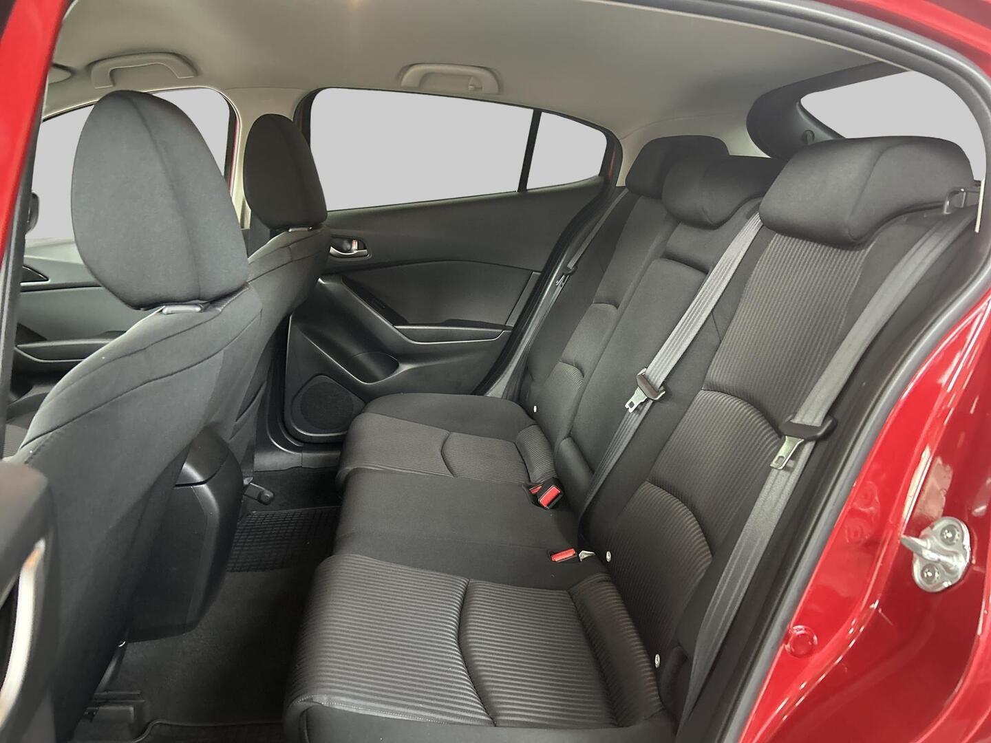 MAZDA Mazda3 2013