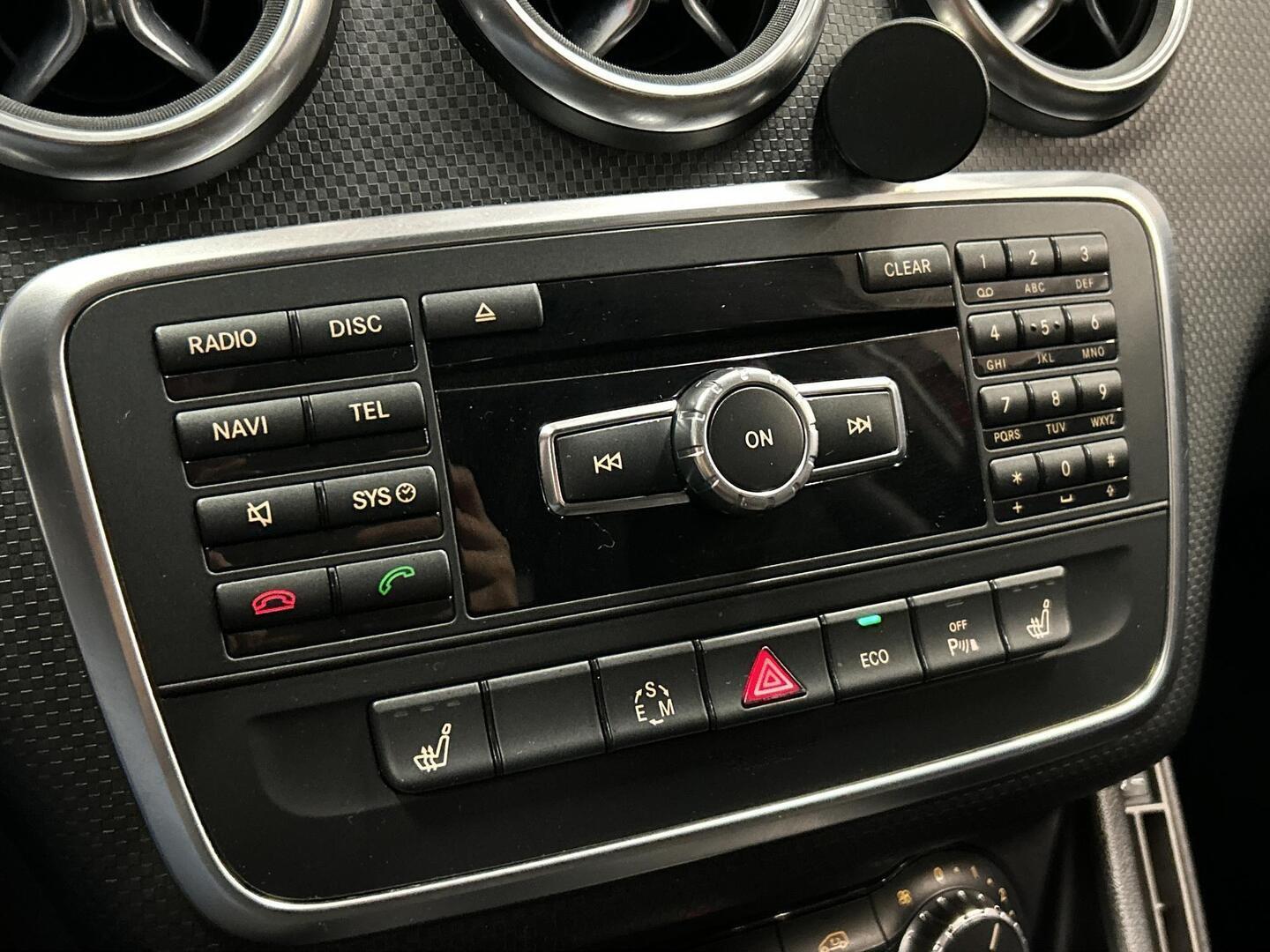 MERCEDES-BENZ A 2014