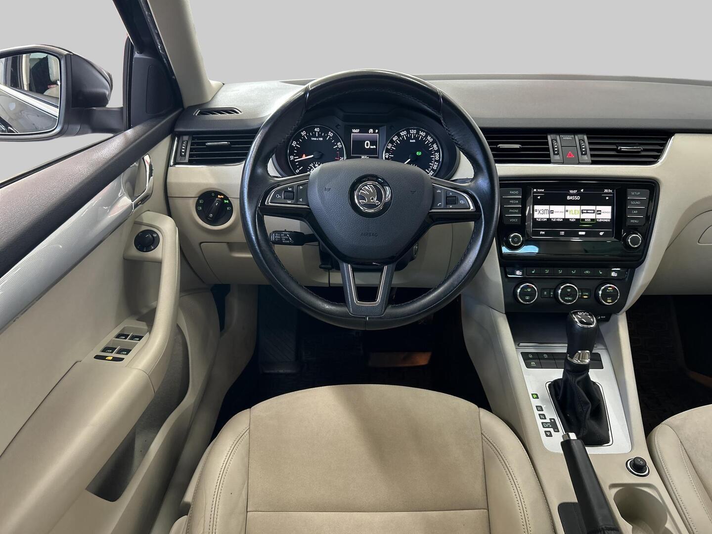 SKODA Octavia 2016
