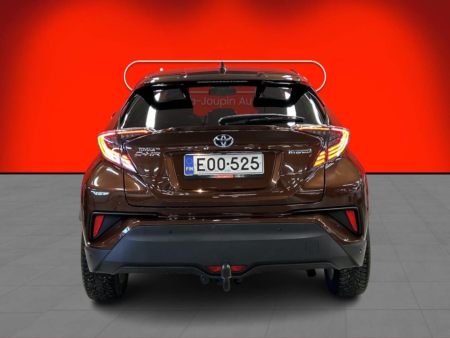 TOYOTA C-HR 2017