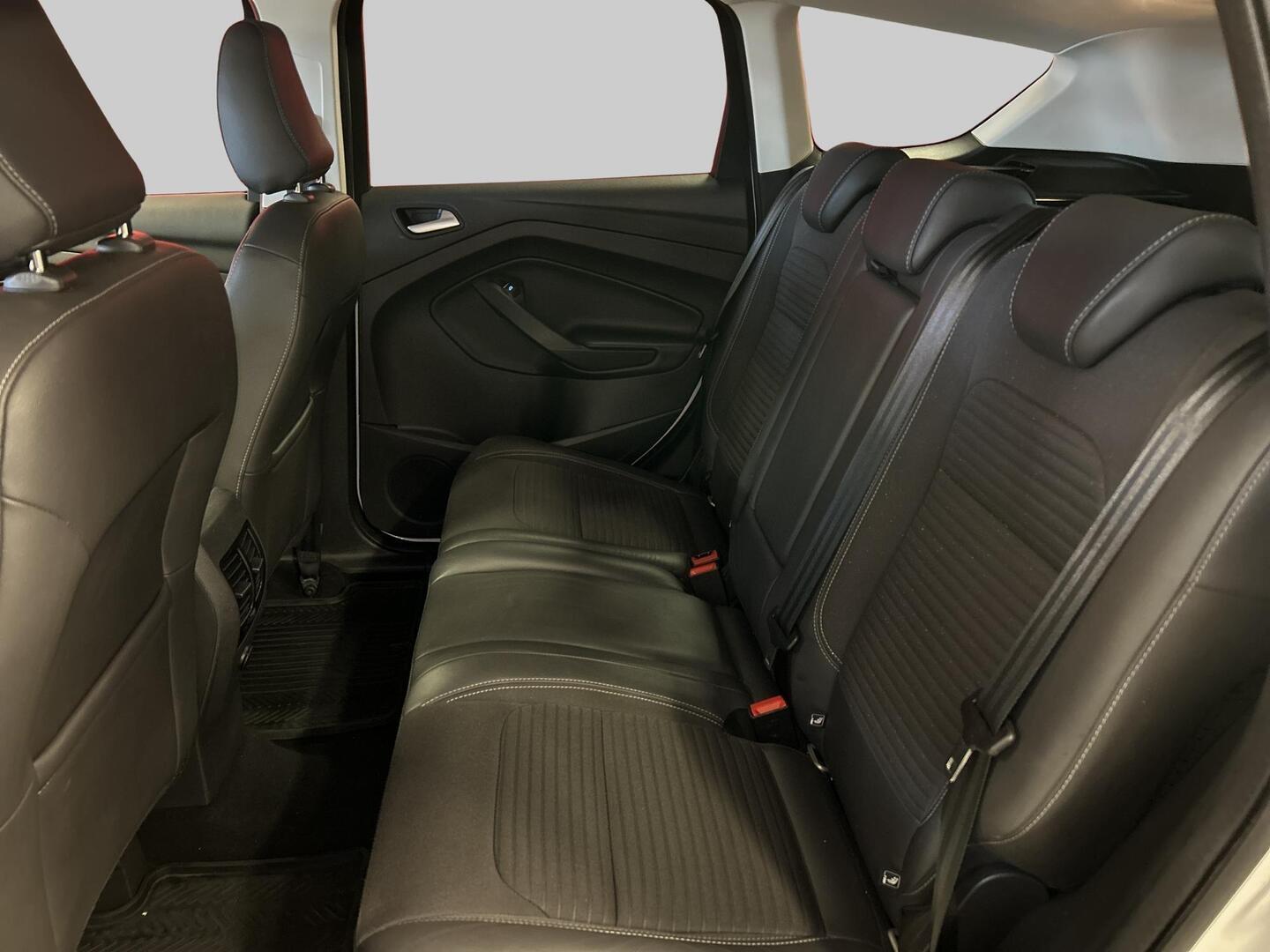 FORD Kuga 2017