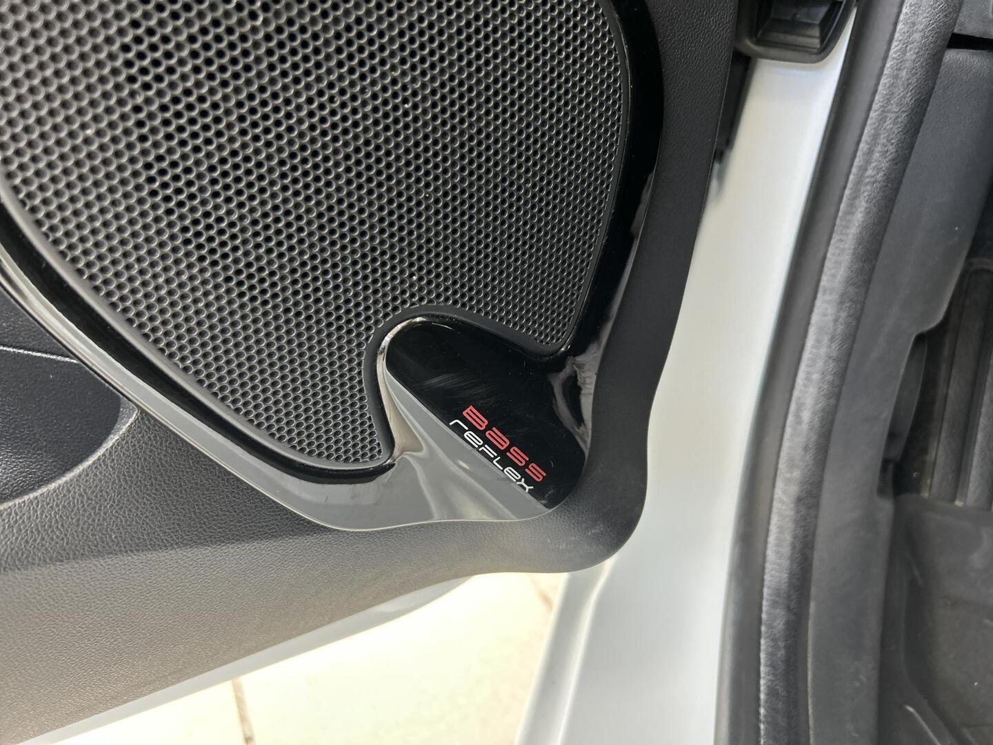 RENAULT Clio 2018