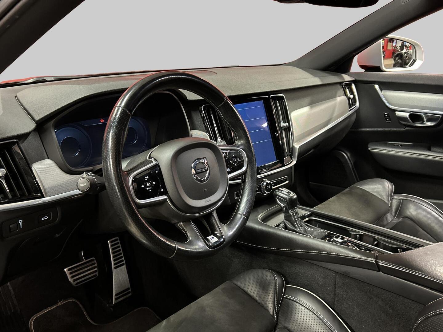 VOLVO S90 2017
