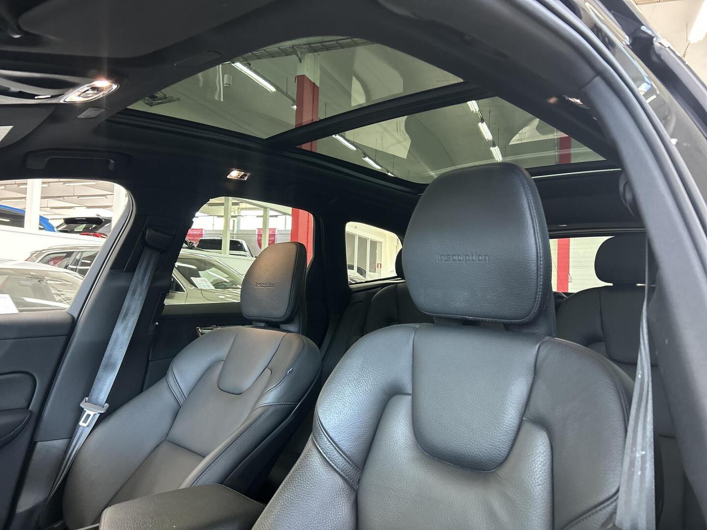 VOLVO XC60 2020