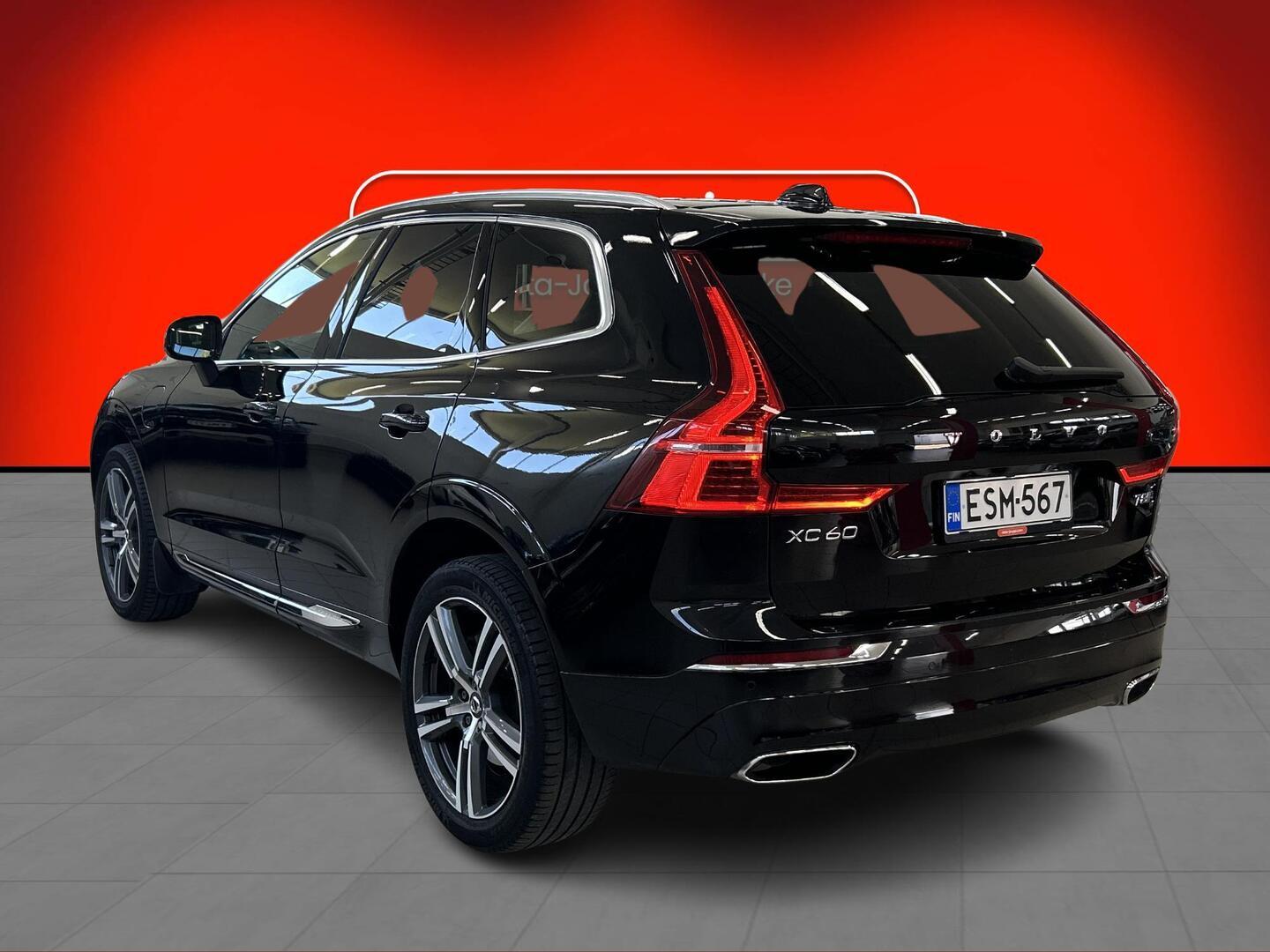 VOLVO XC60 2020