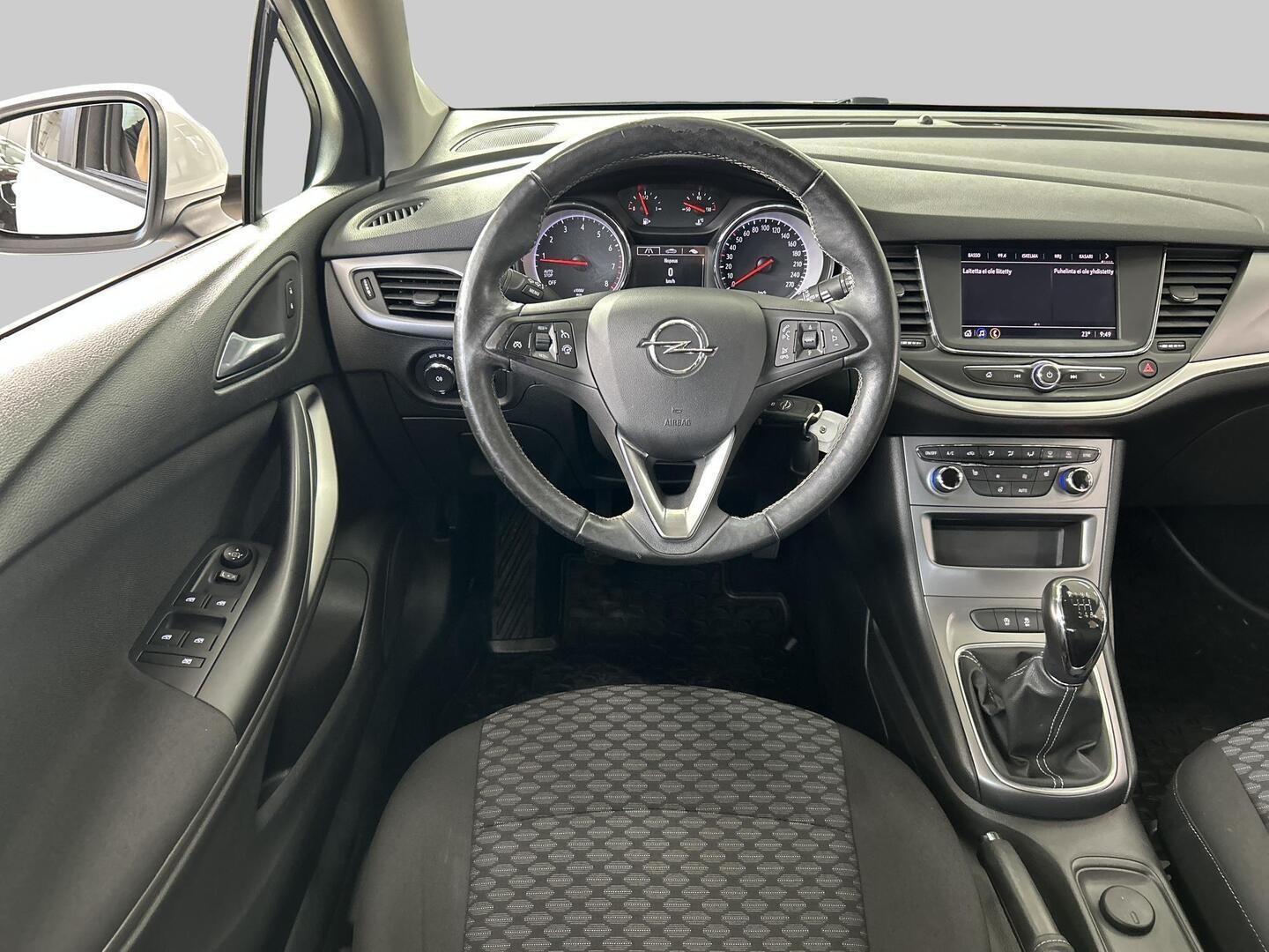 OPEL Astra 2020