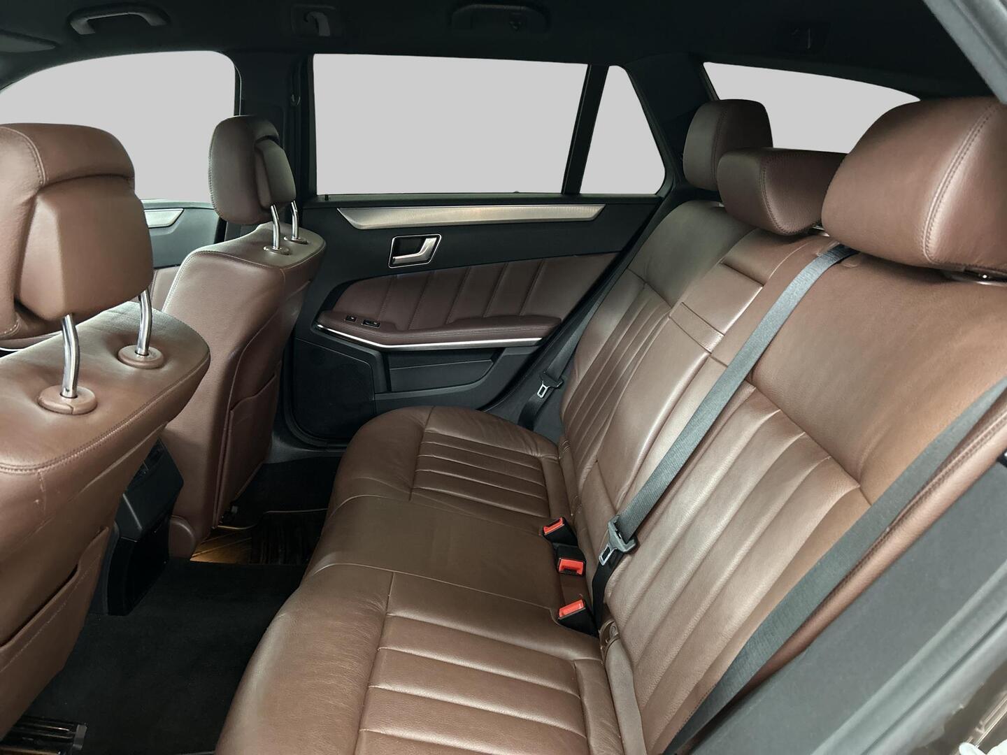 MERCEDES-BENZ E 2014