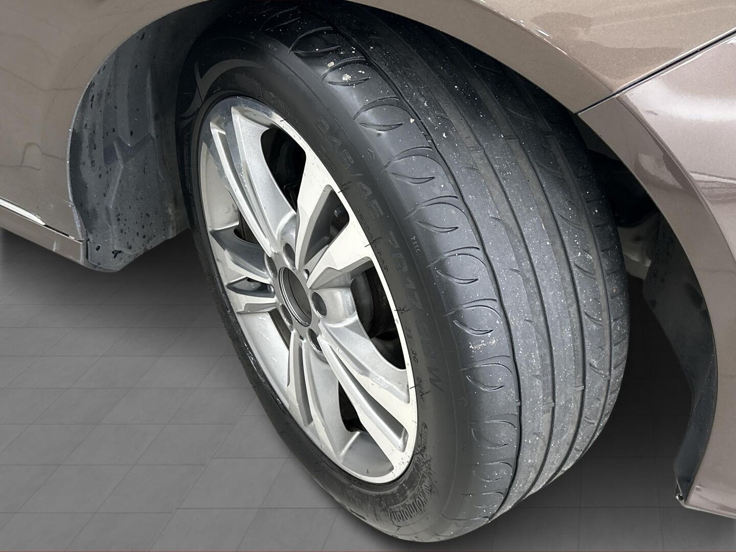MERCEDES-BENZ E 2014