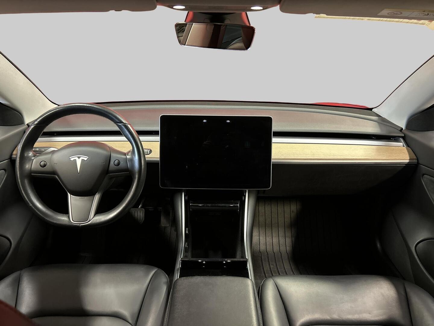 TESLA MODEL 3 2019