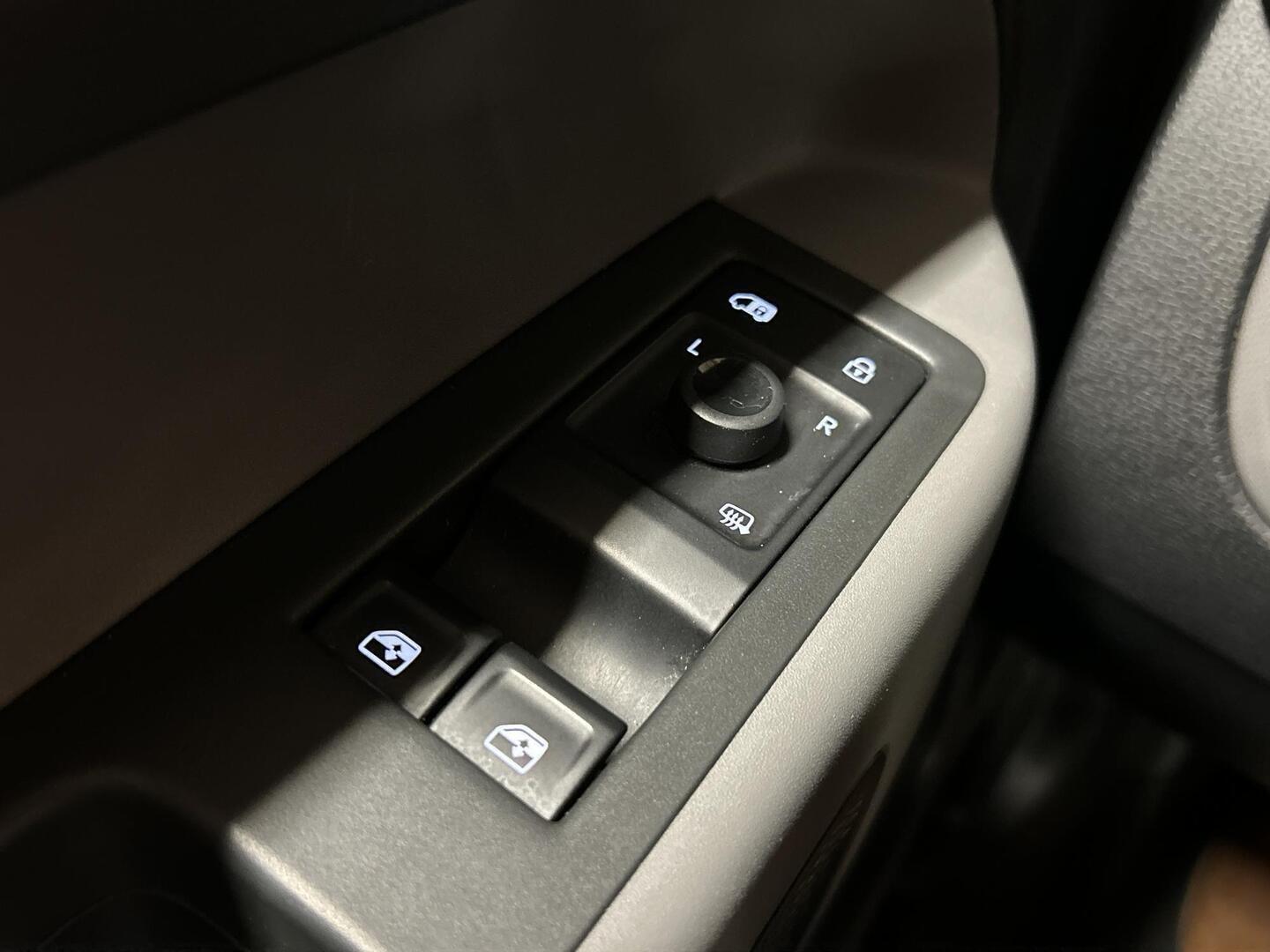 VOLKSWAGEN ID. BUZZ CARGO 2023