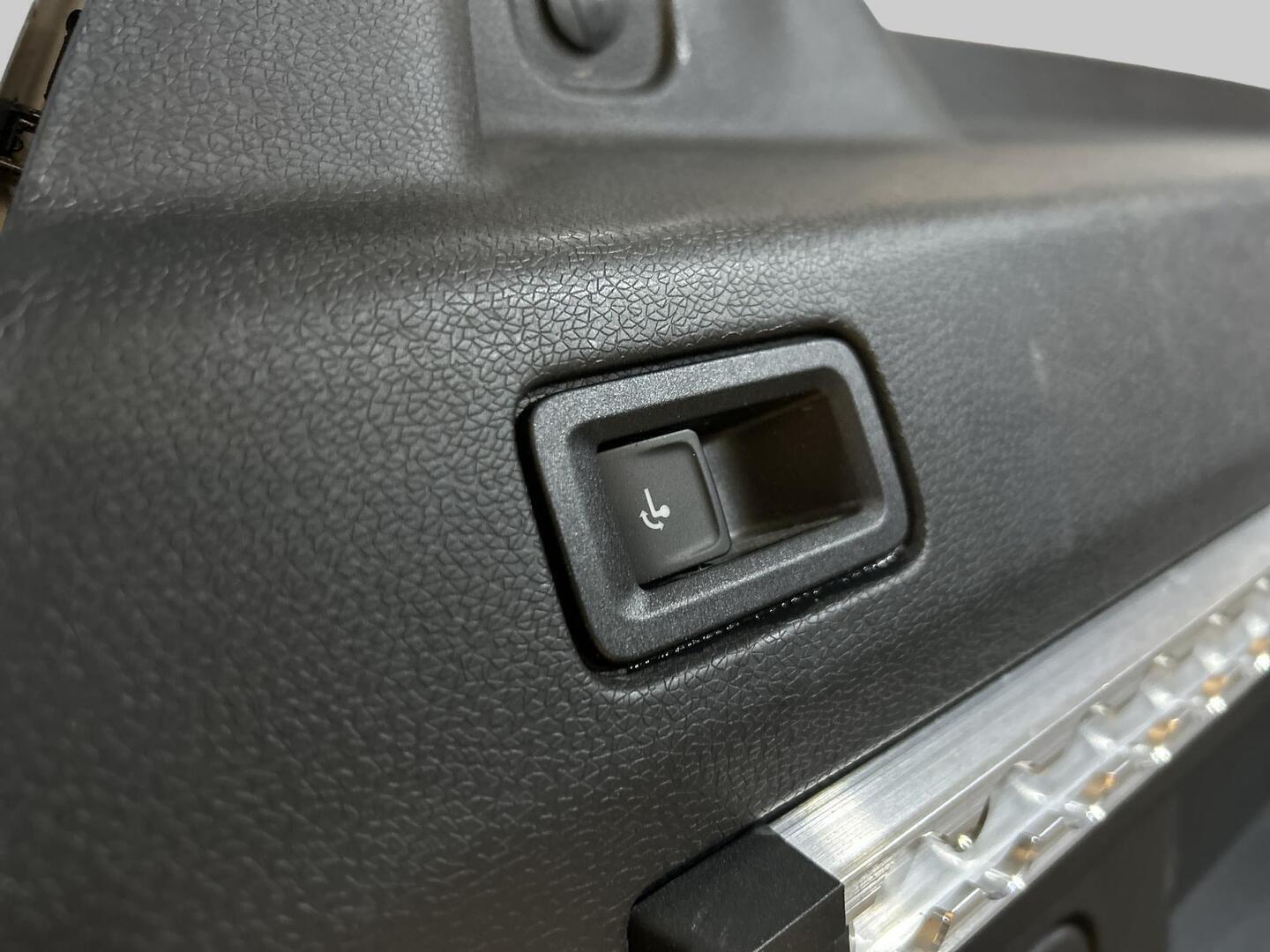 VOLKSWAGEN ID. BUZZ CARGO 2023