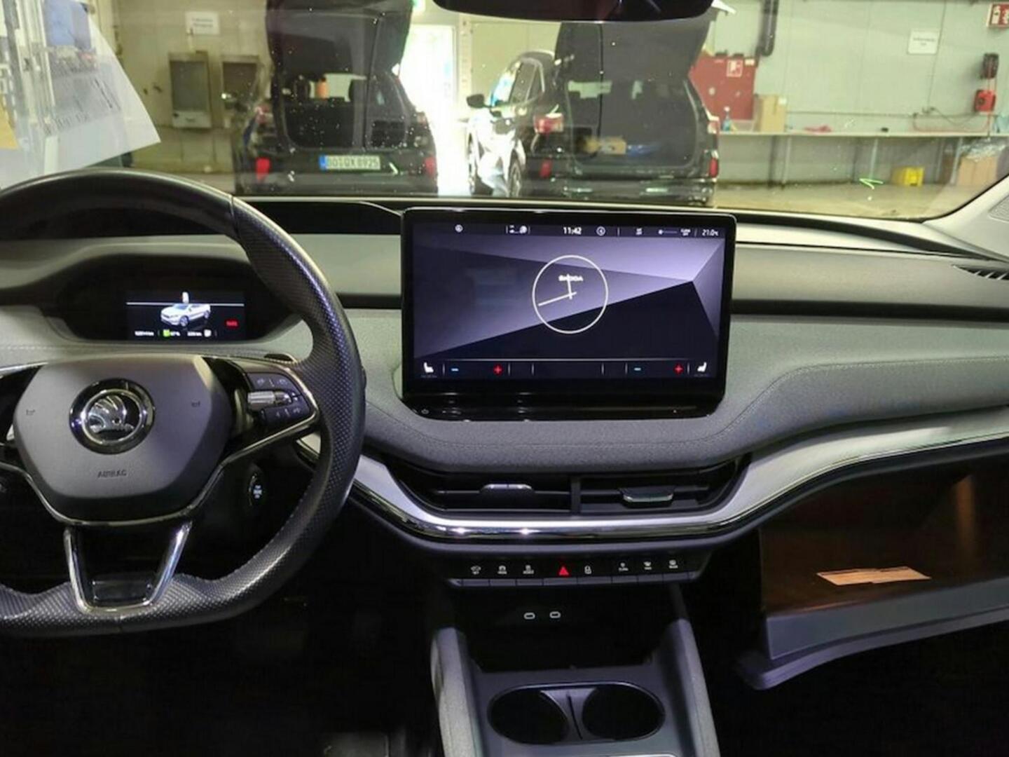 SKODA ENYAQ 2022