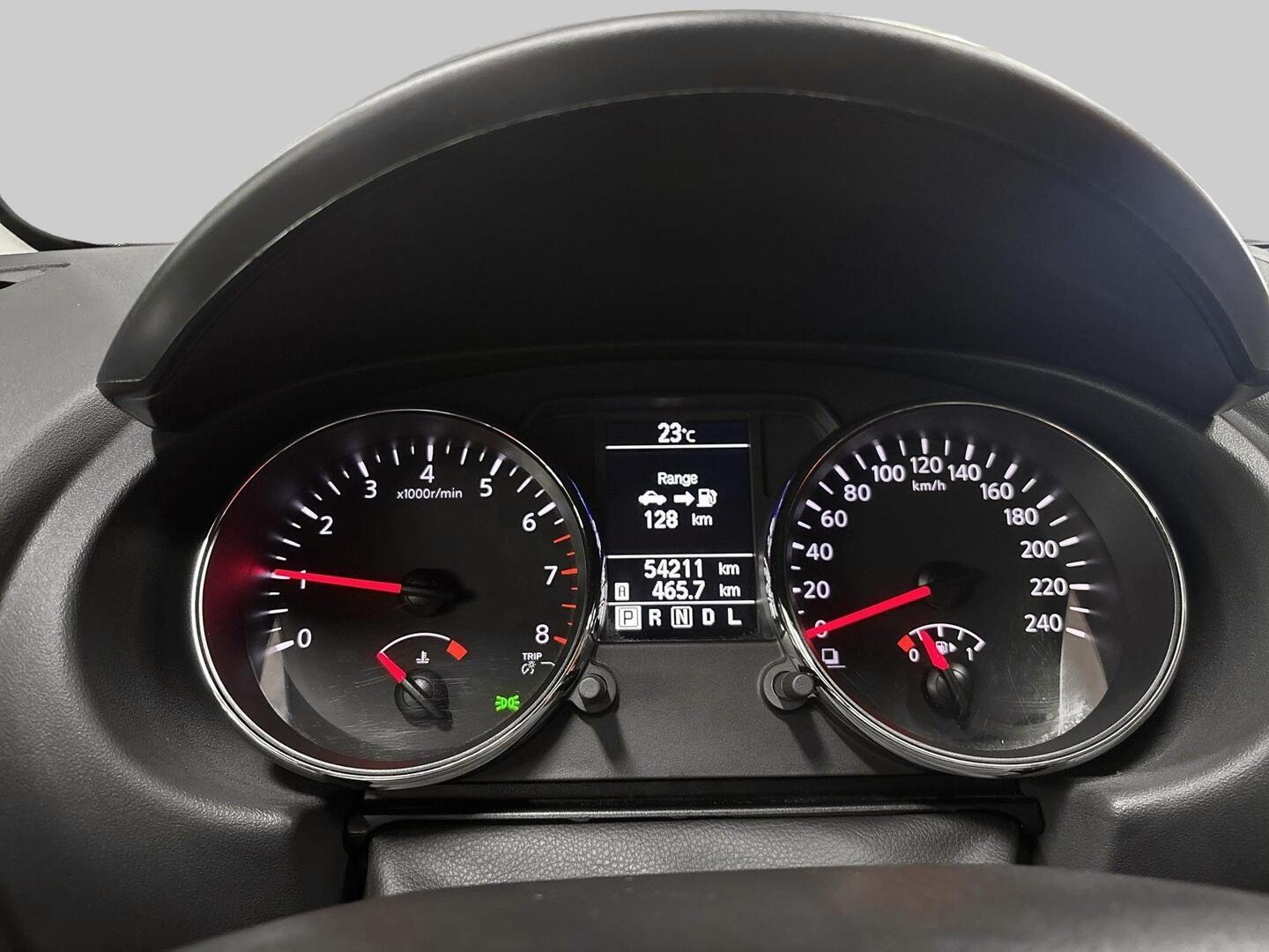NISSAN Qashqai 2013