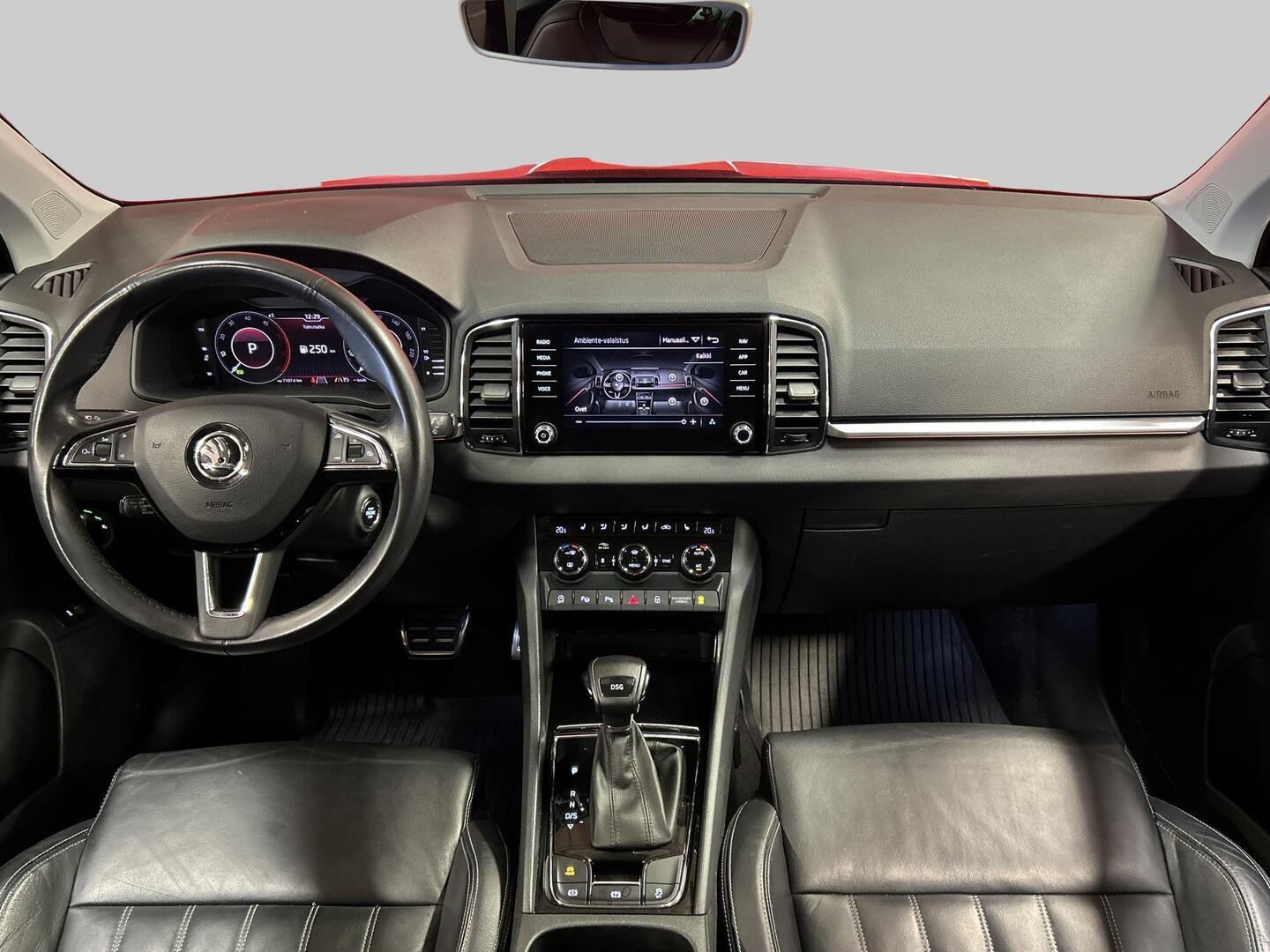 SKODA Karoq 2019
