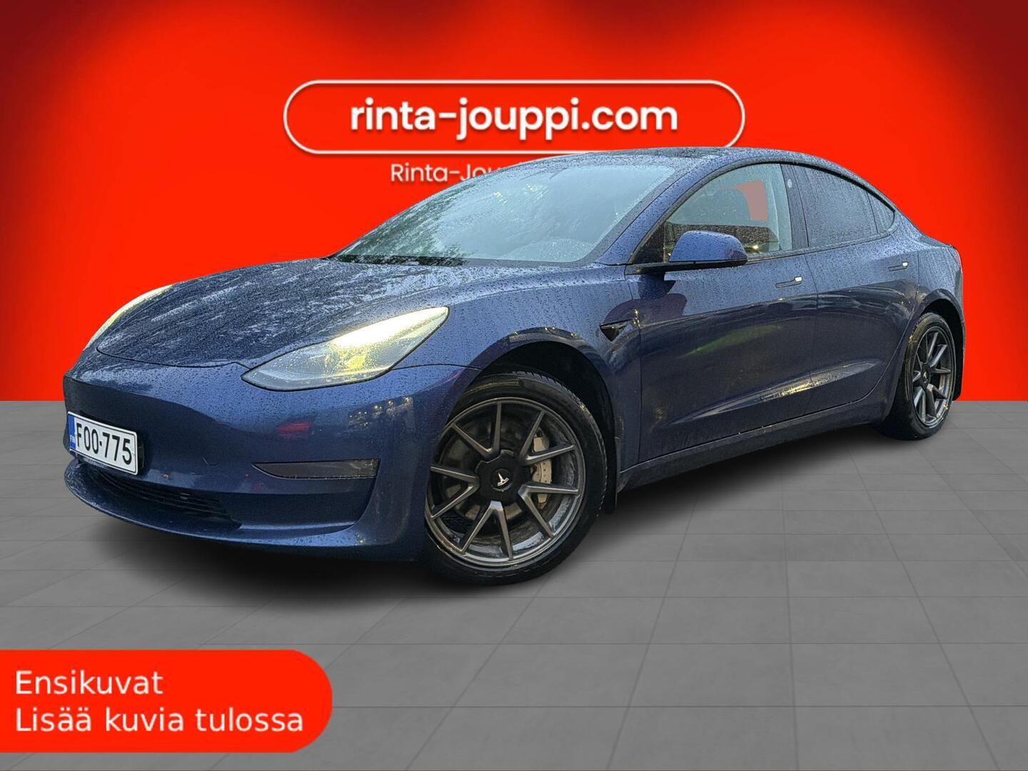TESLA Model 3 2021