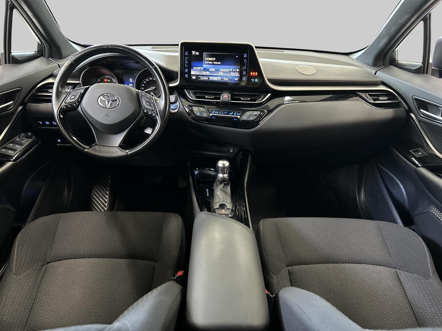 TOYOTA C-HR 2018