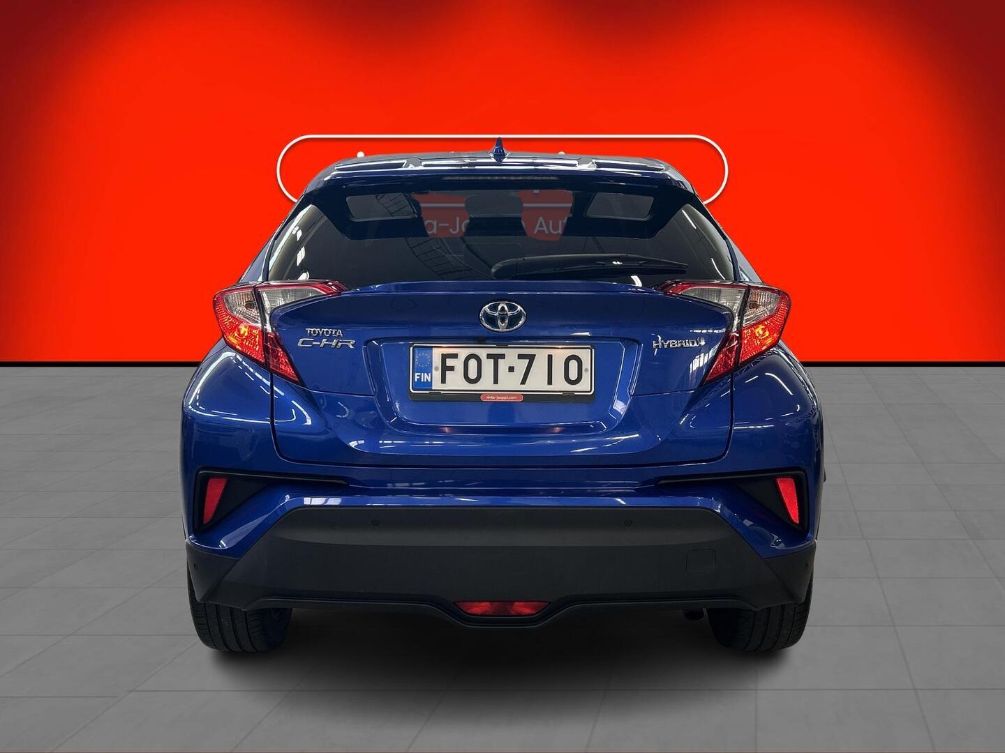 TOYOTA C-HR 2018