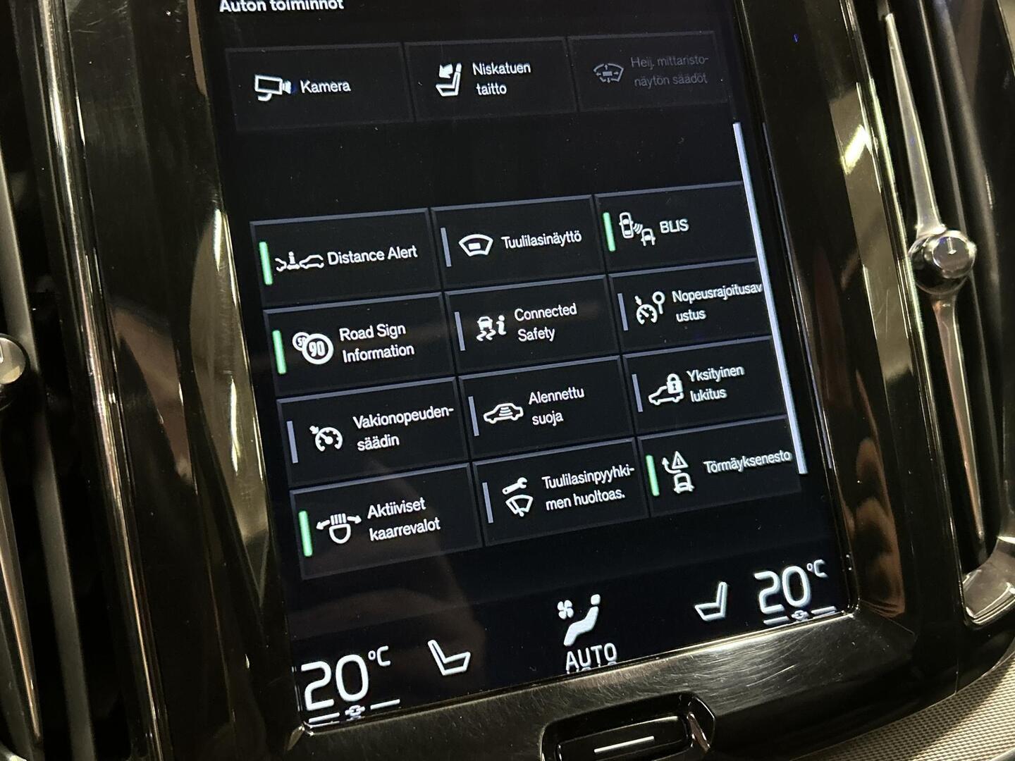 VOLVO XC60 2019