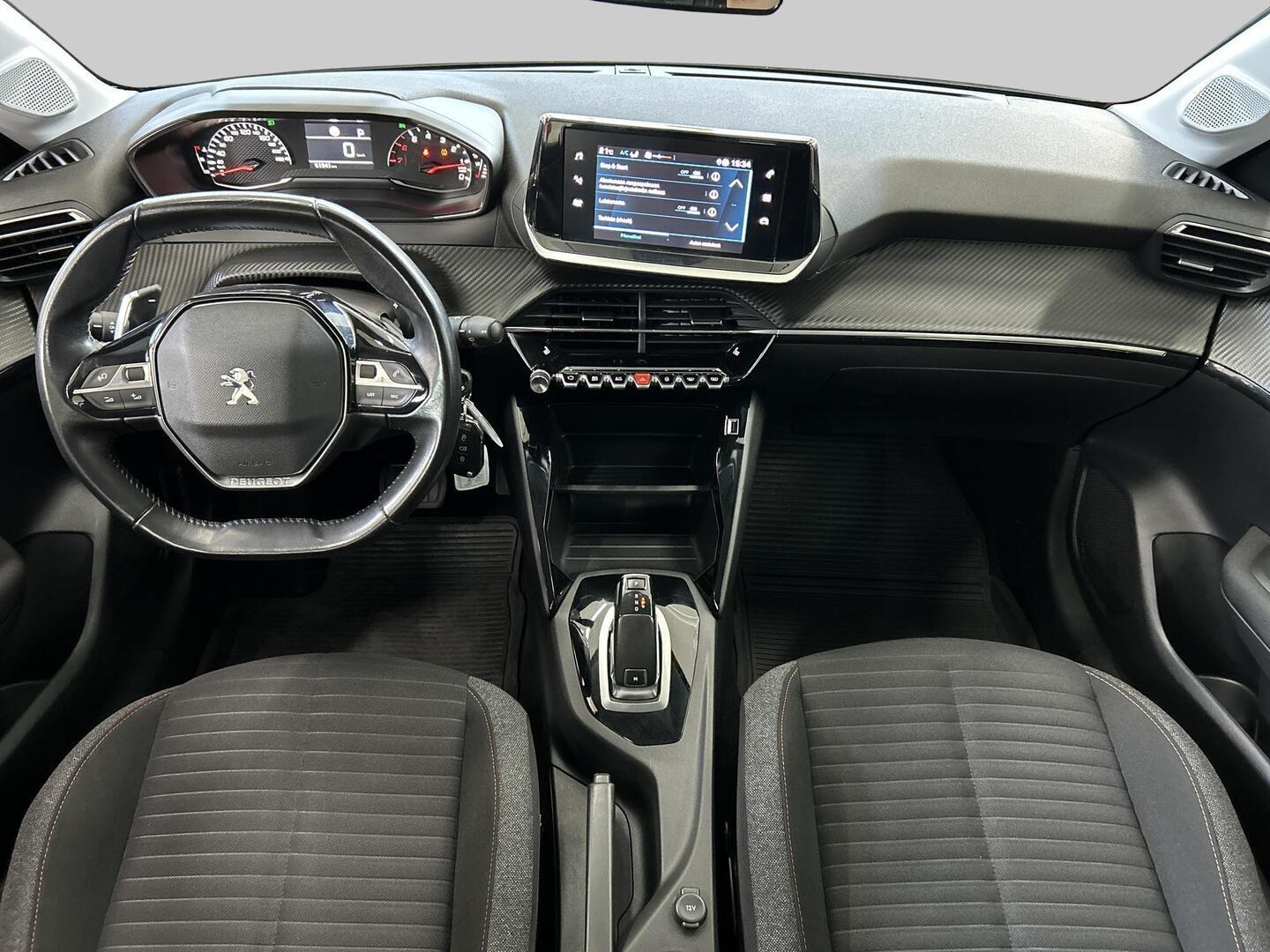 PEUGEOT 208 2020