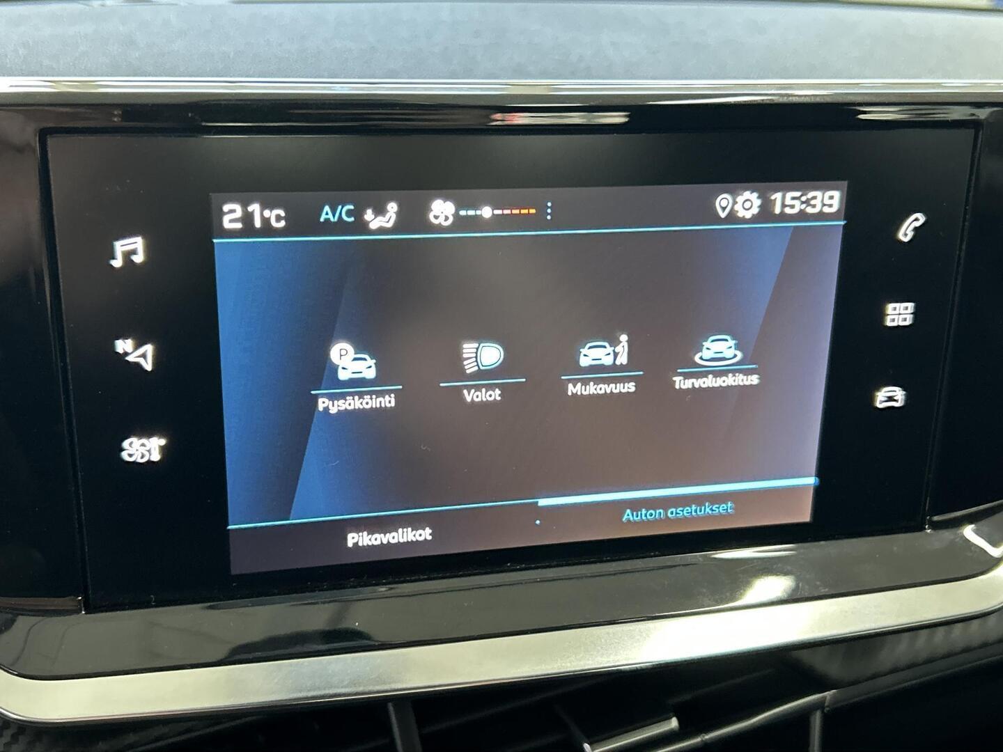 PEUGEOT 208 2020
