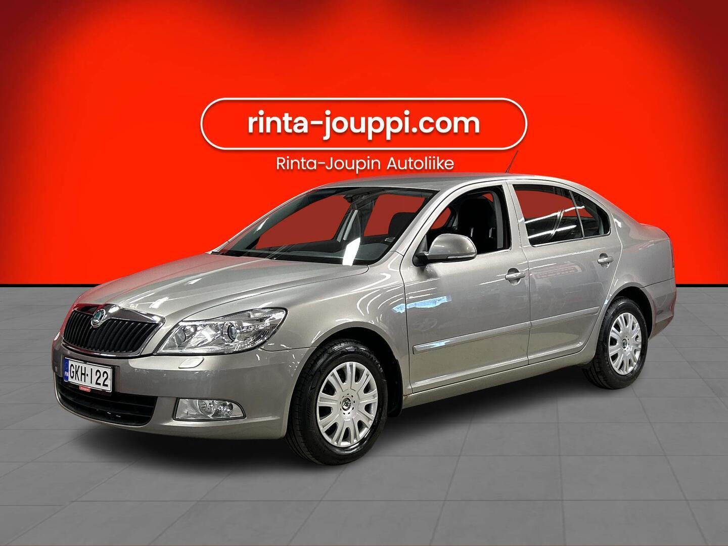 SKODA Octavia 2012