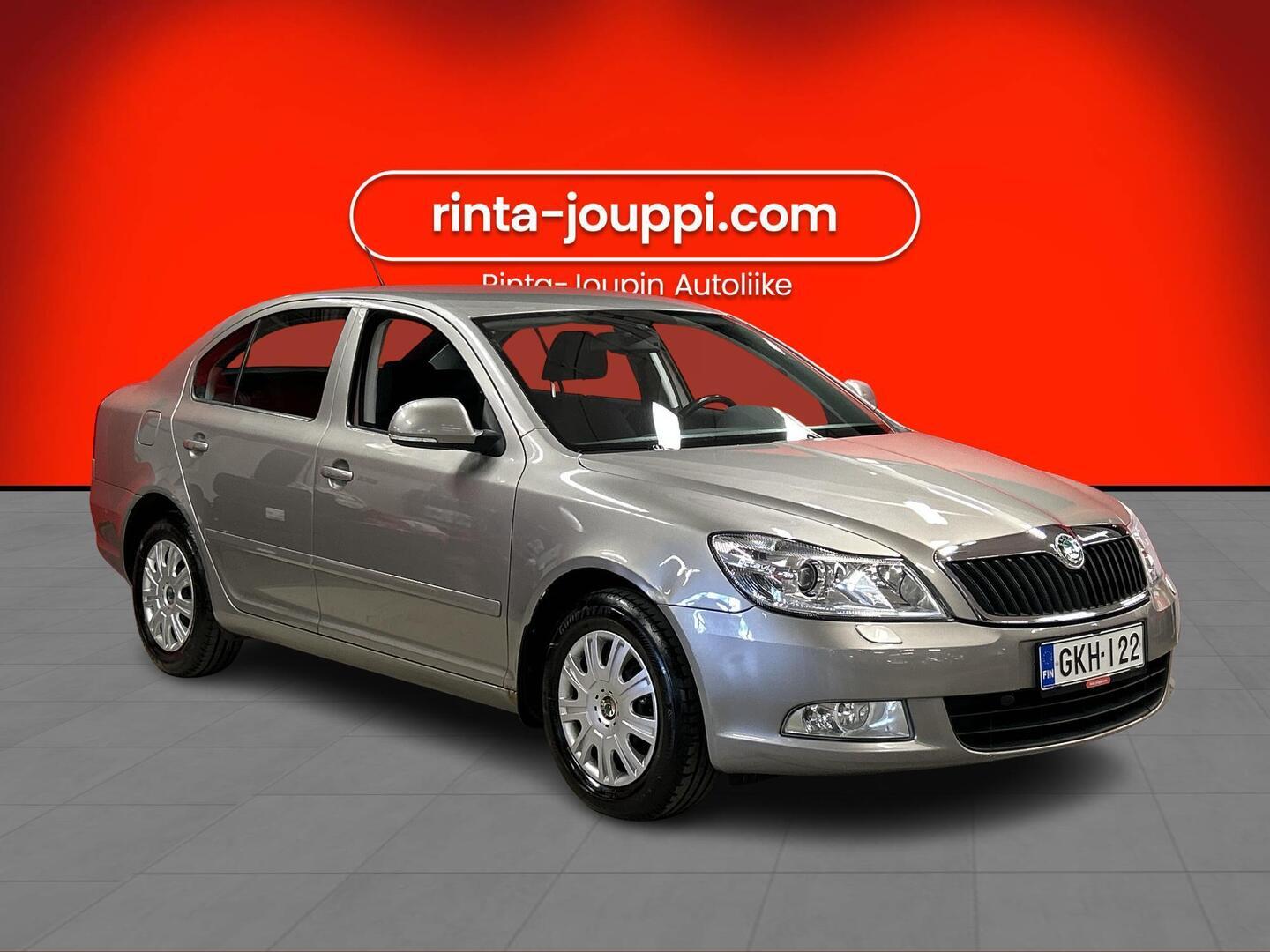 SKODA Octavia 2012
