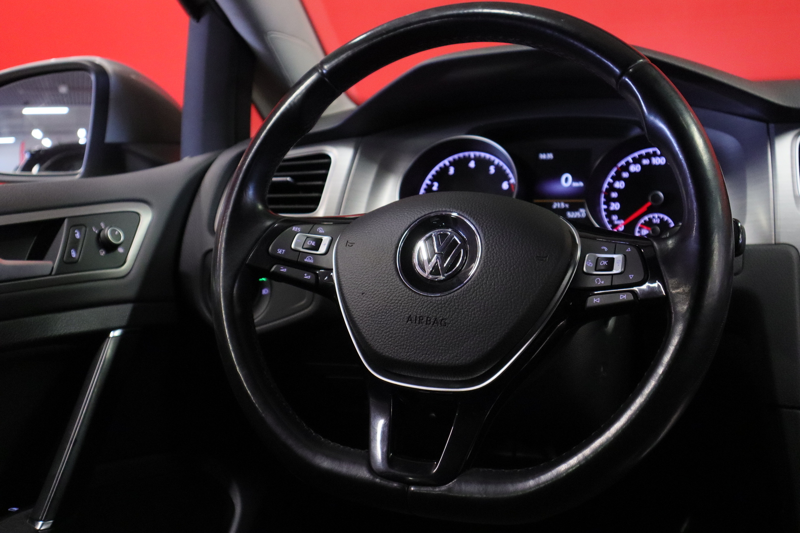 VOLKSWAGEN Golf 2015