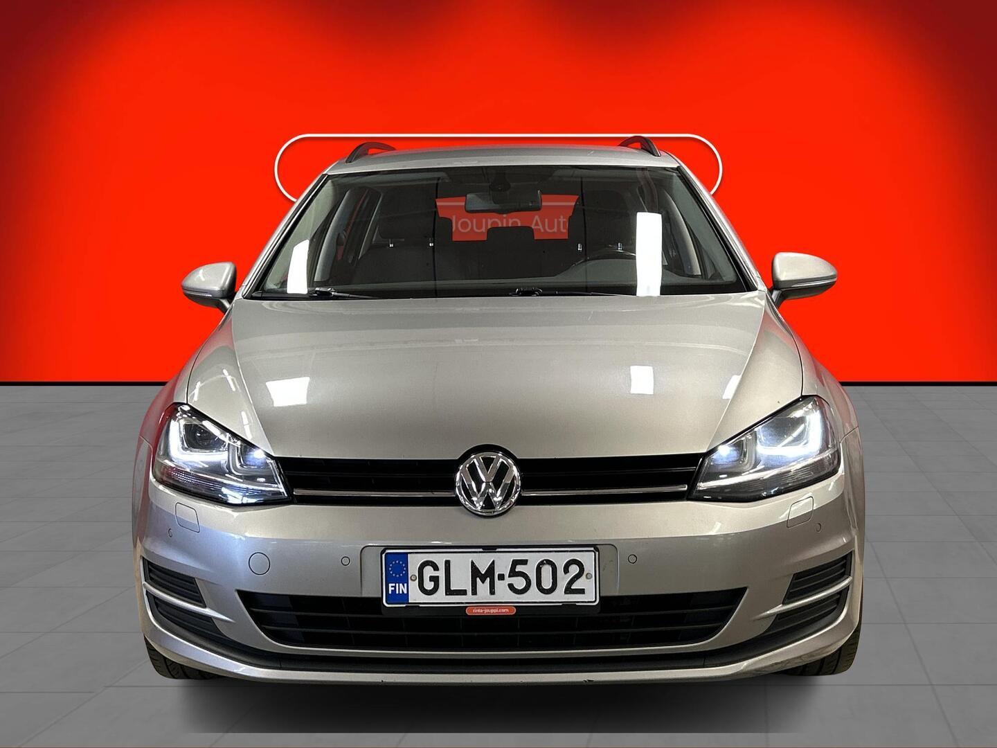 VOLKSWAGEN Golf 2015
