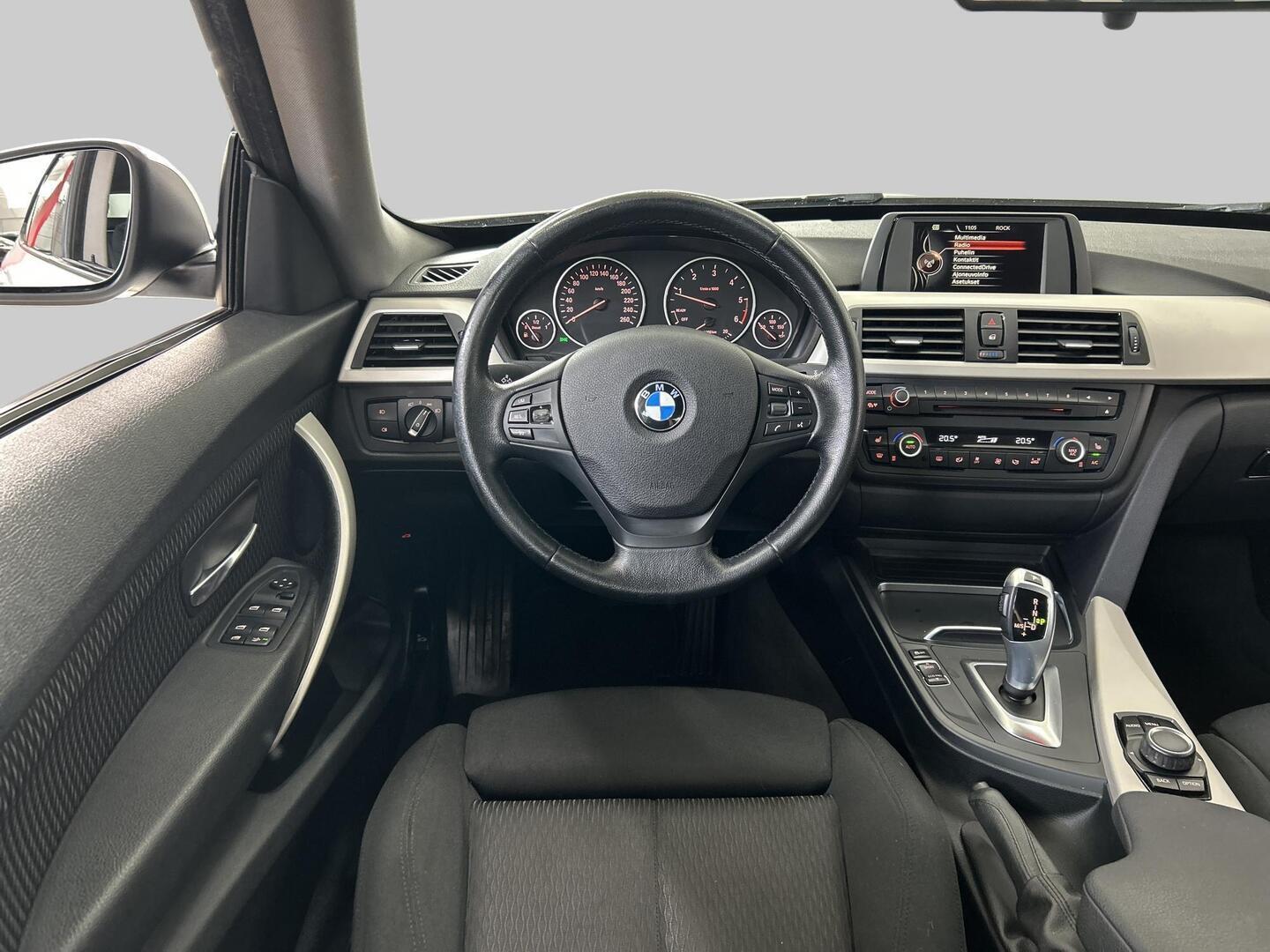 BMW 320 Gran Turismo 2015