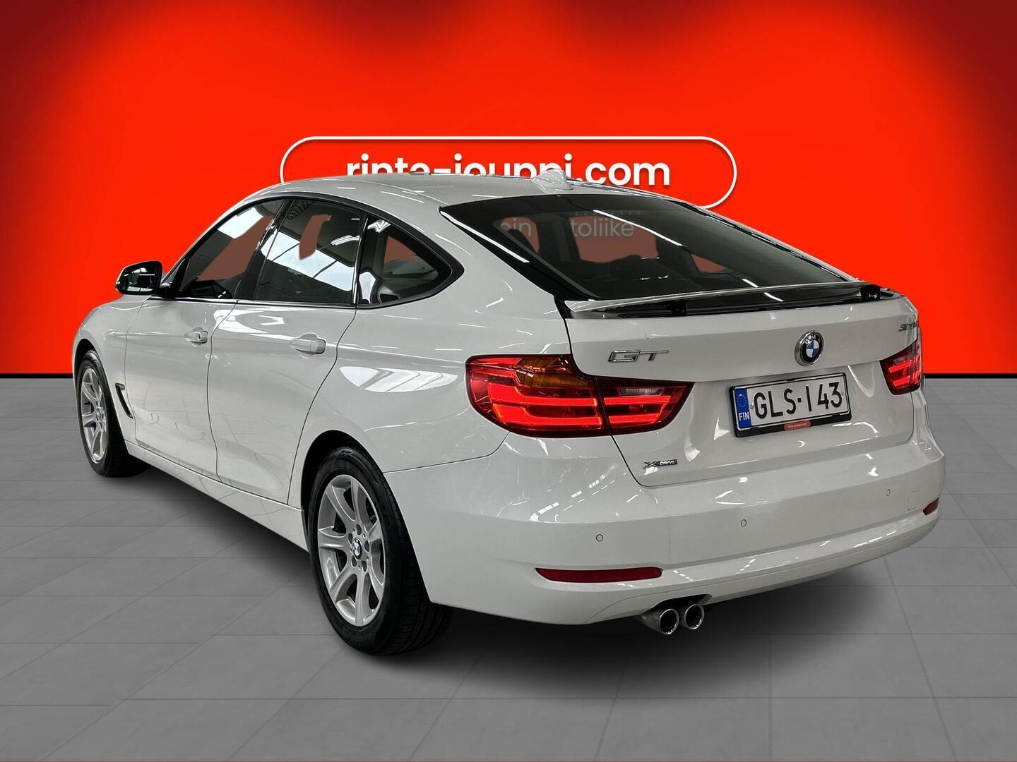 BMW 320 Gran Turismo 2015