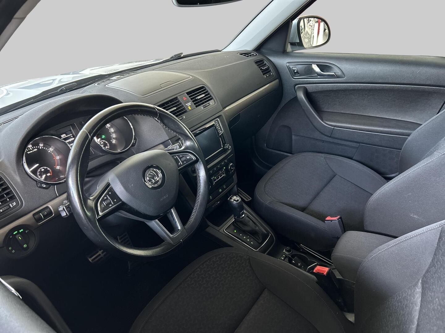 SKODA Yeti 2016