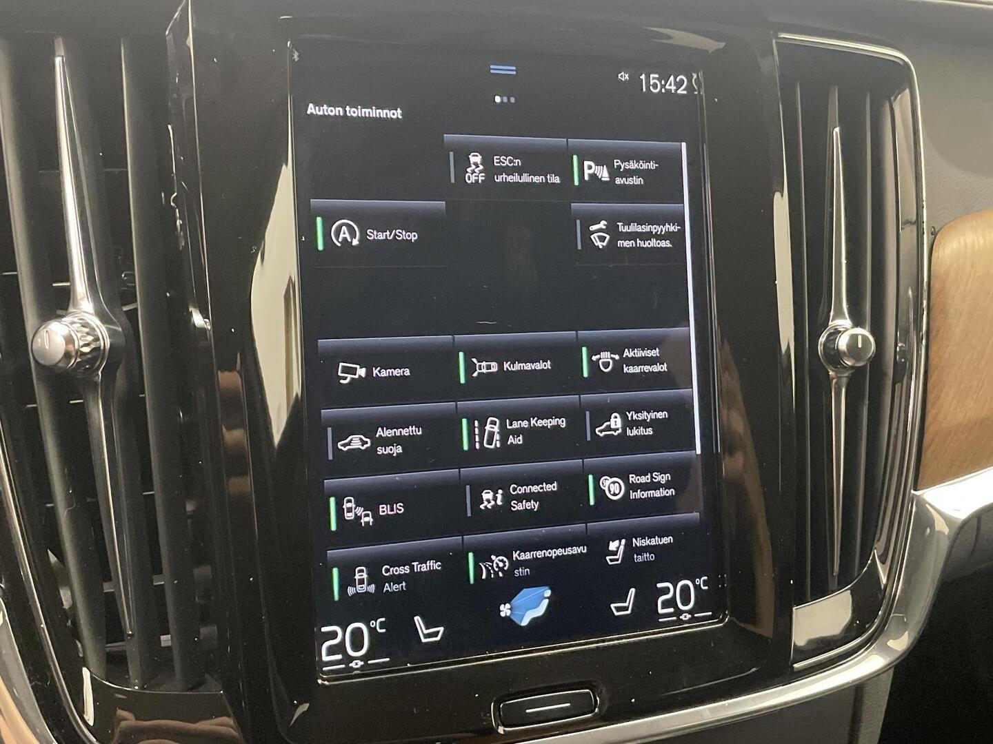VOLVO V90 2019