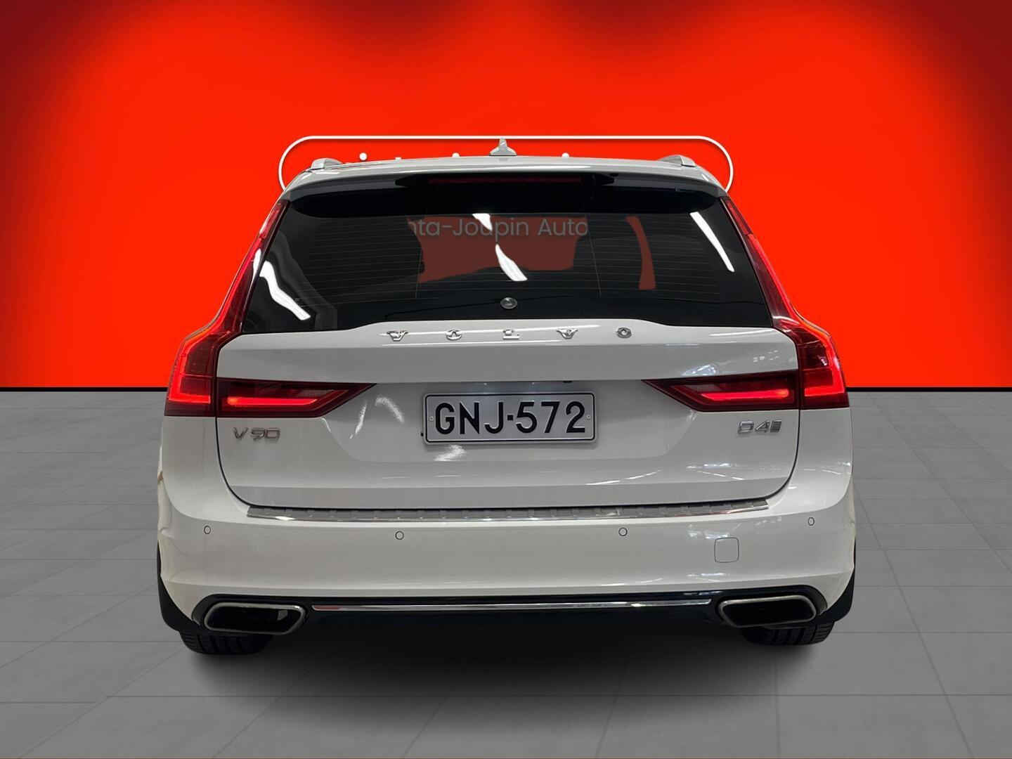 VOLVO V90 2019