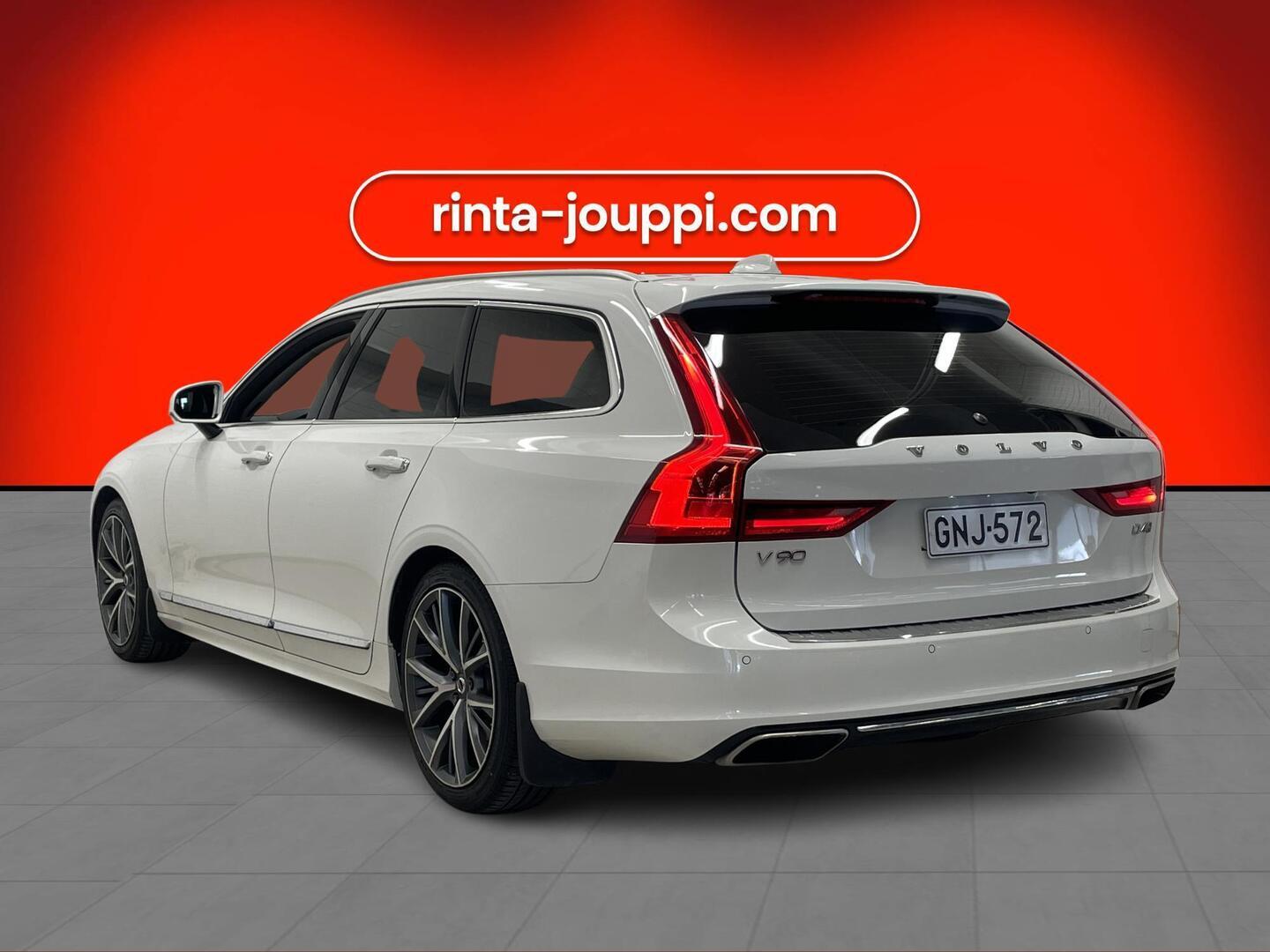 VOLVO V90 2019