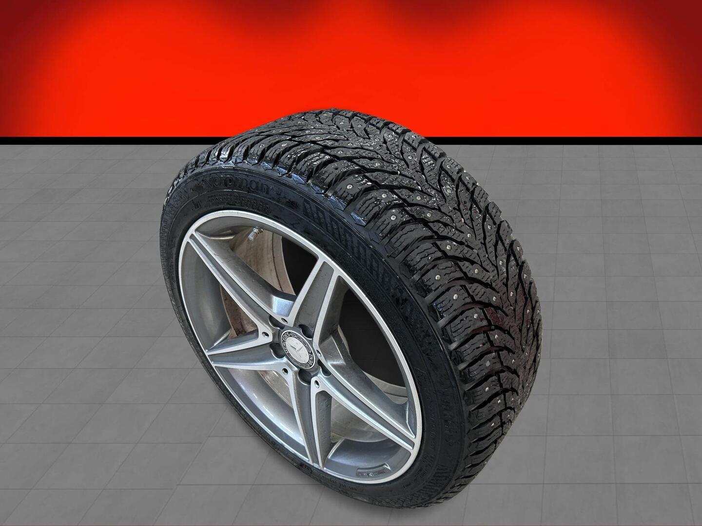 MERCEDES-BENZ C 2015