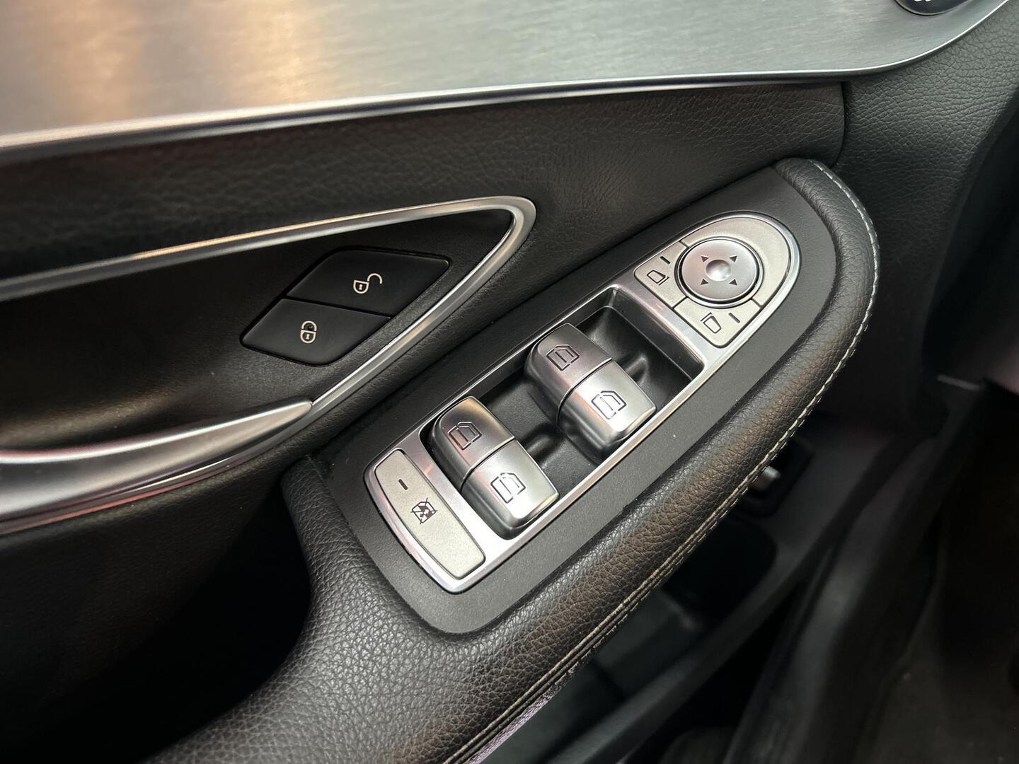 MERCEDES-BENZ C 2015