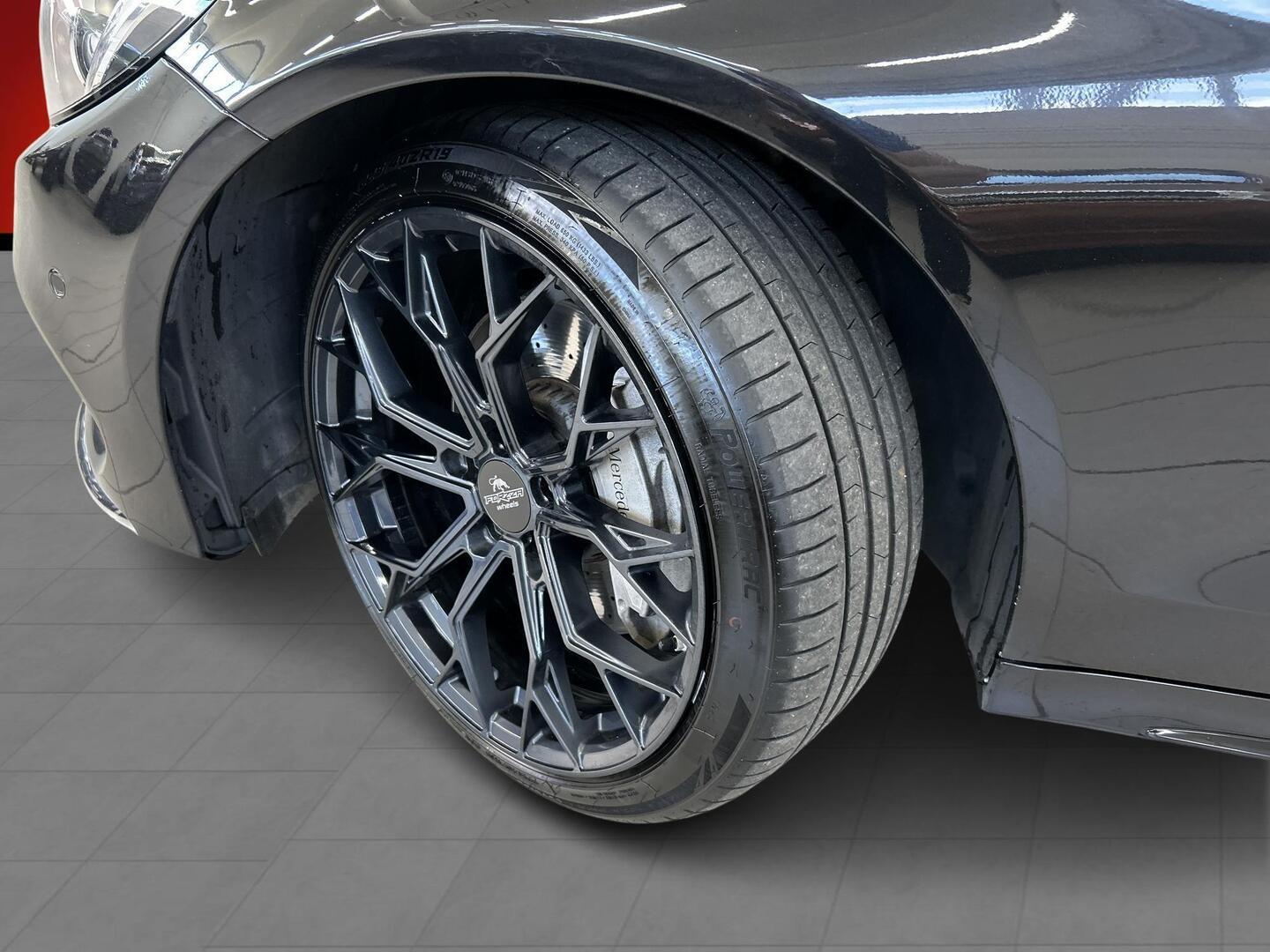 MERCEDES-BENZ C 2015