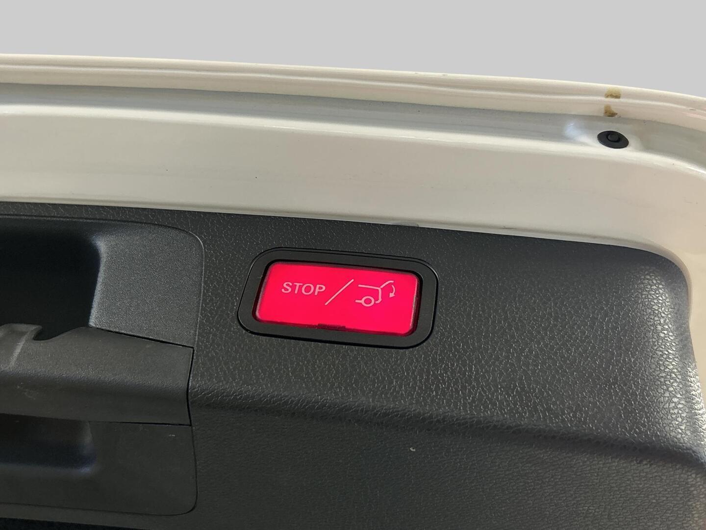 MERCEDES-BENZ E 2018