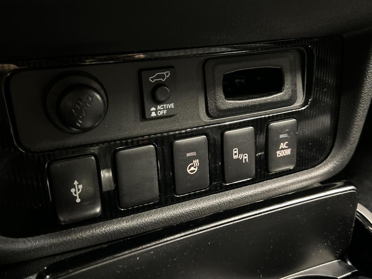 MITSUBISHI Outlander PHEV 2019