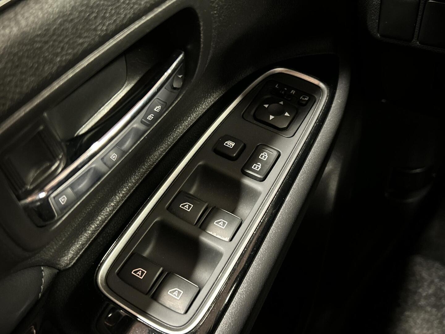 MITSUBISHI Outlander PHEV 2019