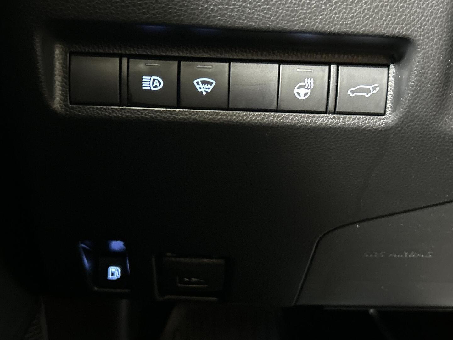 TOYOTA RAV4 PLUG-IN 2021