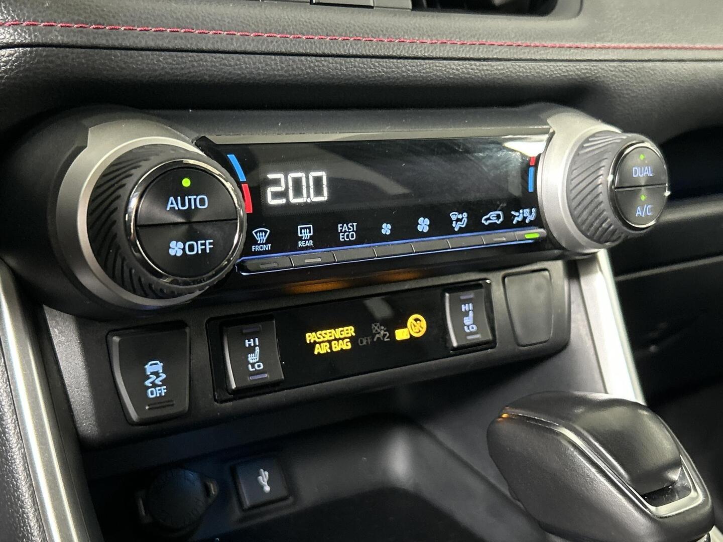 TOYOTA RAV4 PLUG-IN 2021