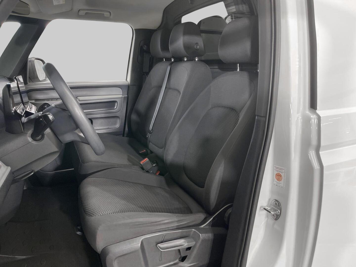 VOLKSWAGEN ID. Buzz Cargo 2023