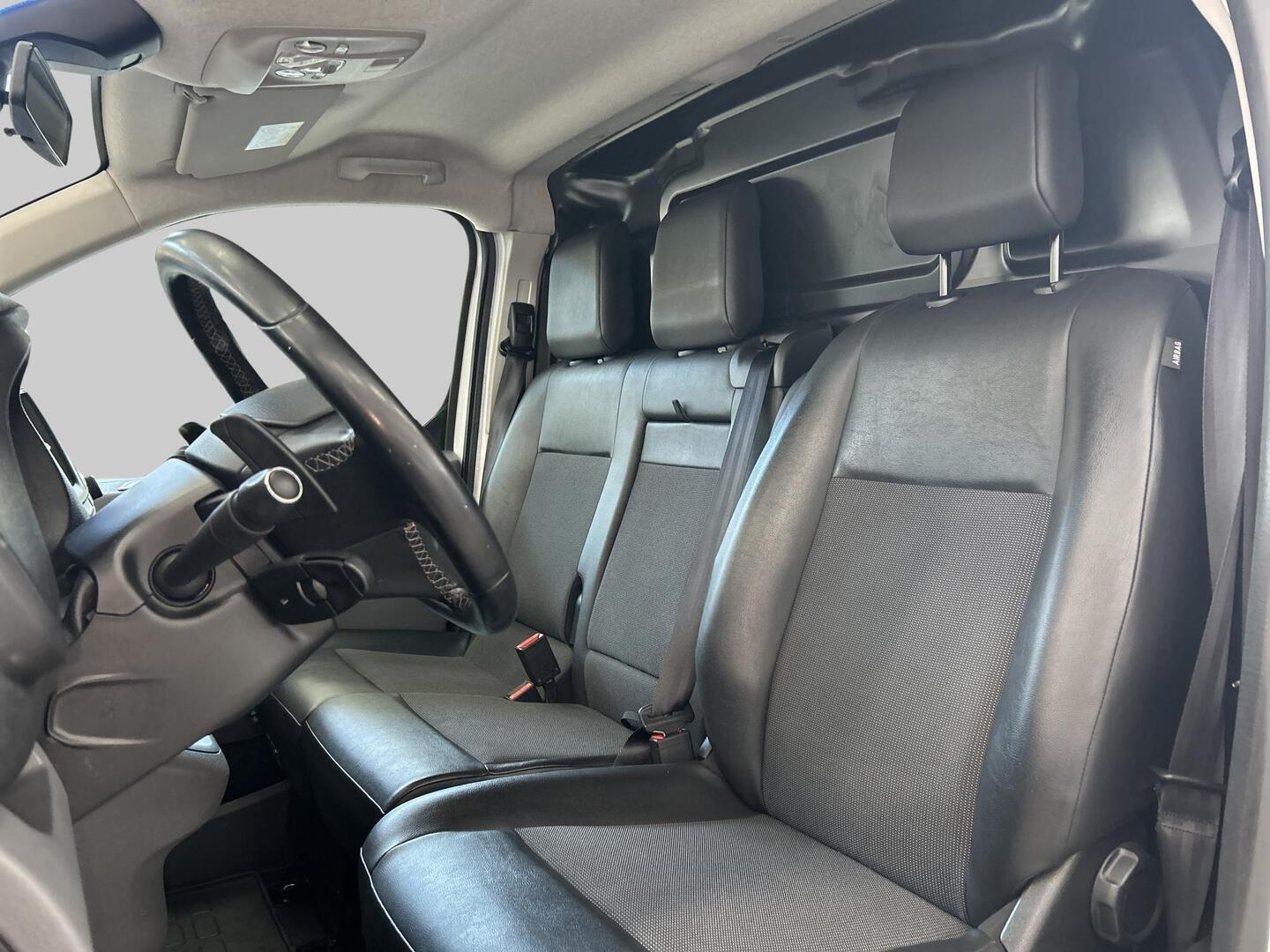 OPEL Vivaro 2020