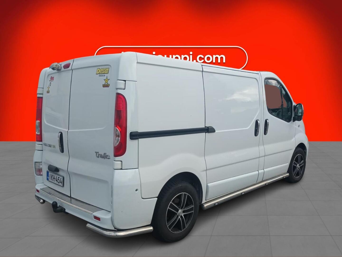 RENAULT Trafic 2011