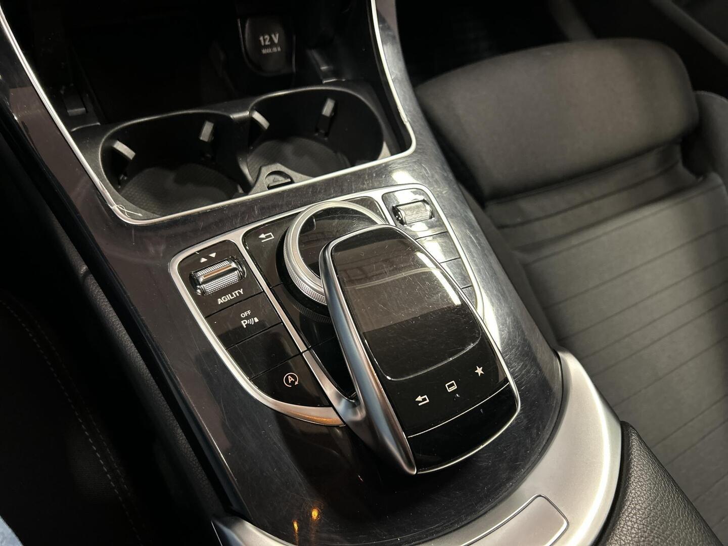 MERCEDES-BENZ C 2015