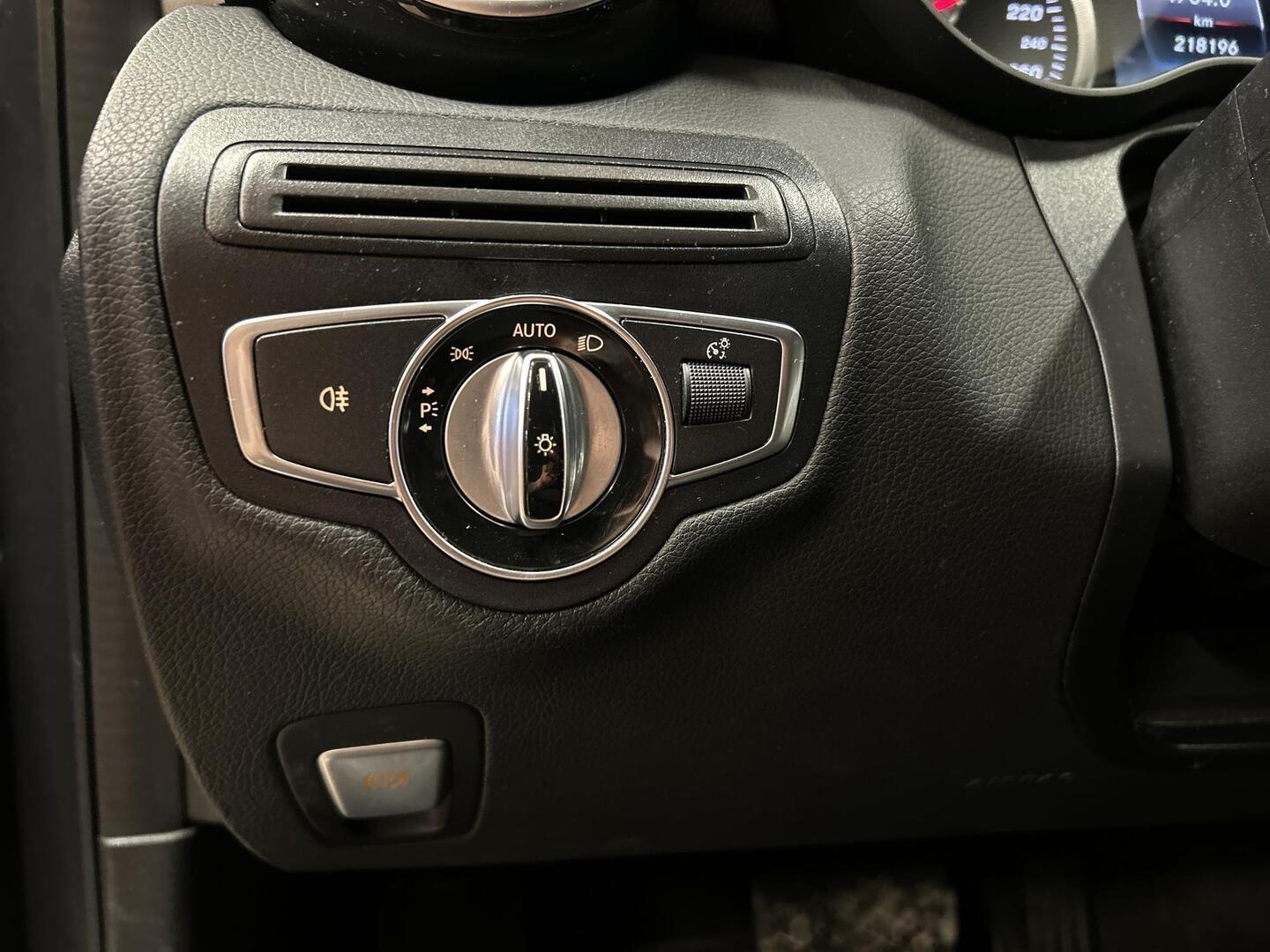 MERCEDES-BENZ C 2015