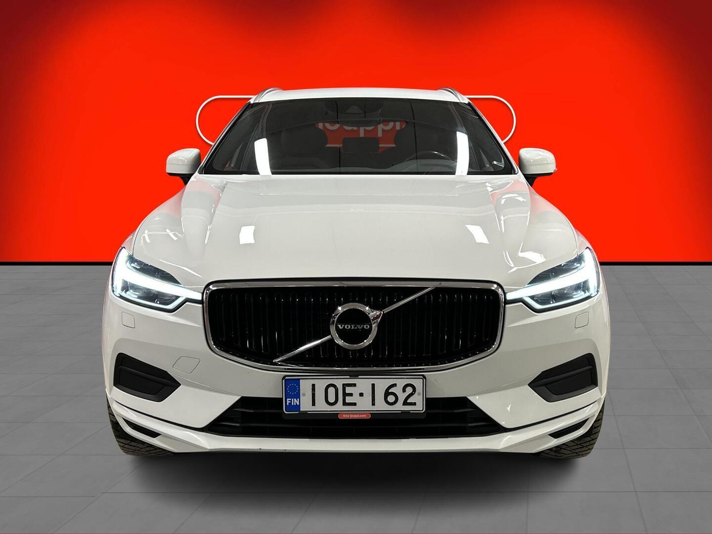 VOLVO XC60 2018