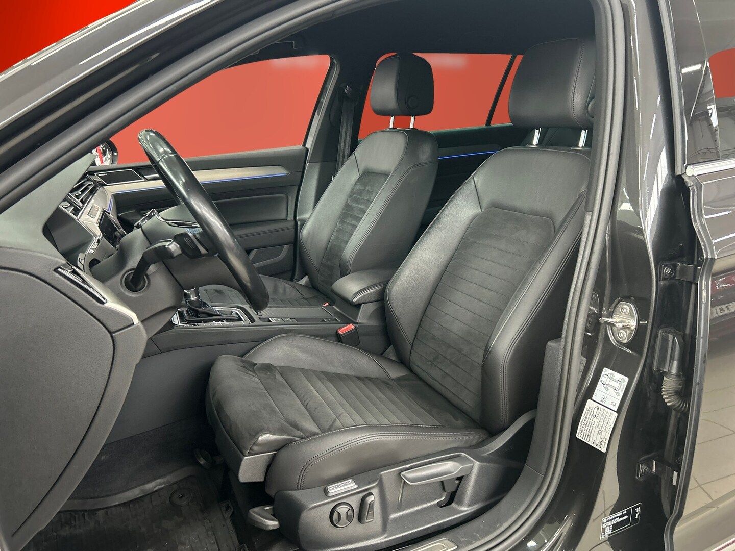 VOLKSWAGEN PASSAT 2018